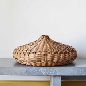 Abat-jour en rotin tressé